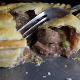 Steak and kidney pie